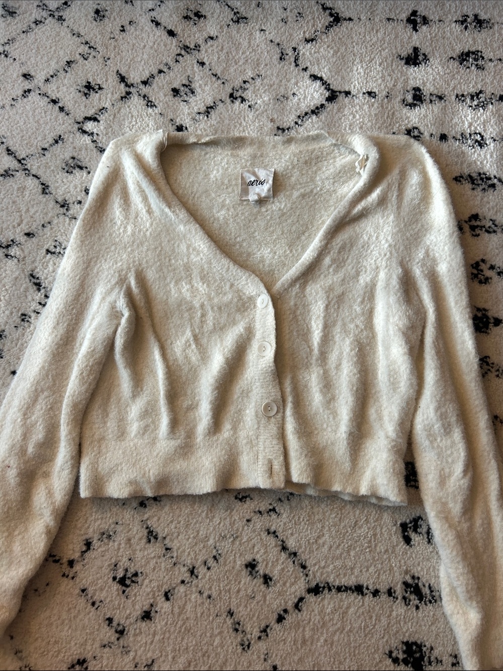 aerie Cream V-Neck Cropped Button Cardigan